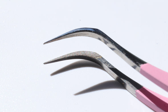 Amelie Pink Fiber Tip Tweezer Collection